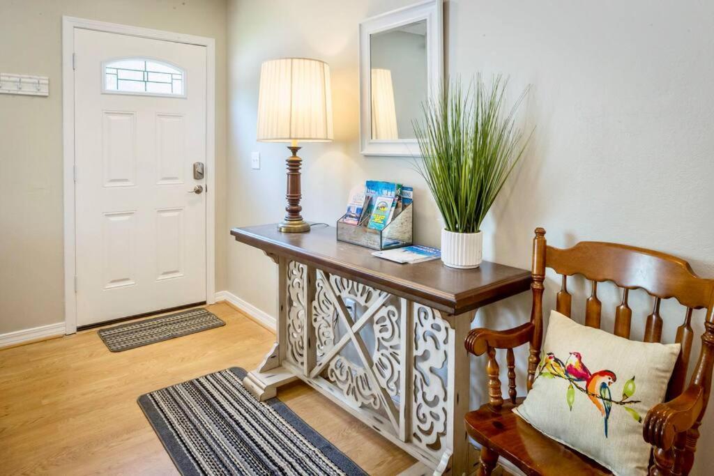 Life'S A Breeze - Updated 3Br 5Min To Pcola Beach Gulf Breeze Eksteriør billede