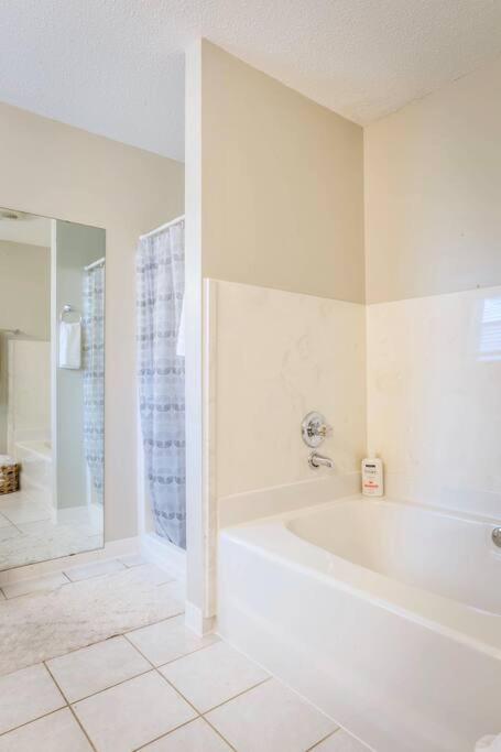 Life'S A Breeze - Updated 3Br 5Min To Pcola Beach Gulf Breeze Eksteriør billede